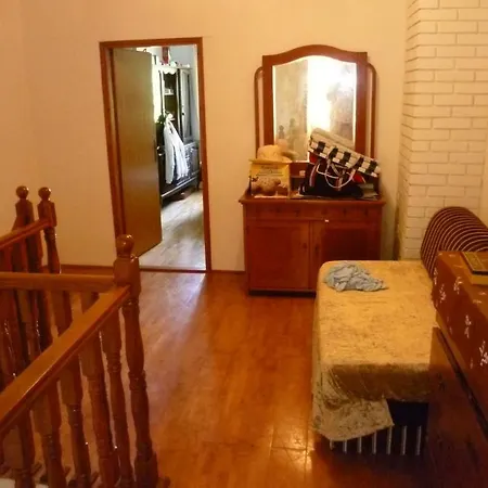 In With Balcony, W-lan, Washing Machine Apartman *