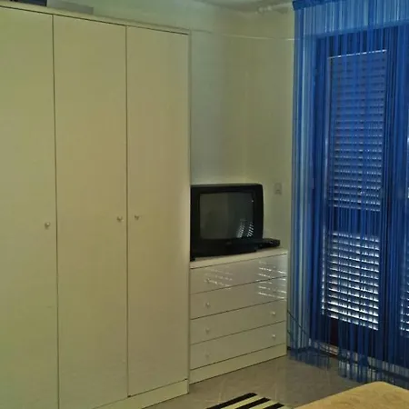 In With Balcony, W-lan, Washing Machine