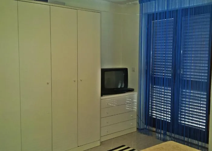 In With Balcony, W-lan, Washing Machine