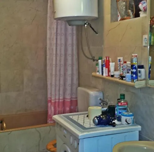 In With Balcony, W-lan, Washing Machine *